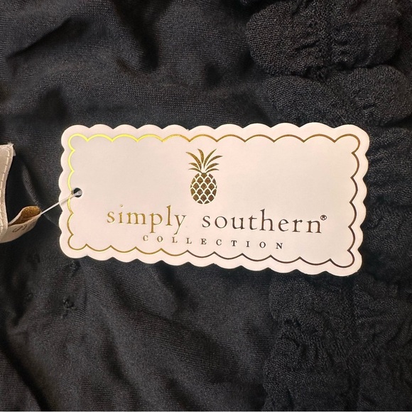 Simply Southern Black Textured Long Sleeve Tiered Mini Dress Size Small NWT - Picture 9 of 11